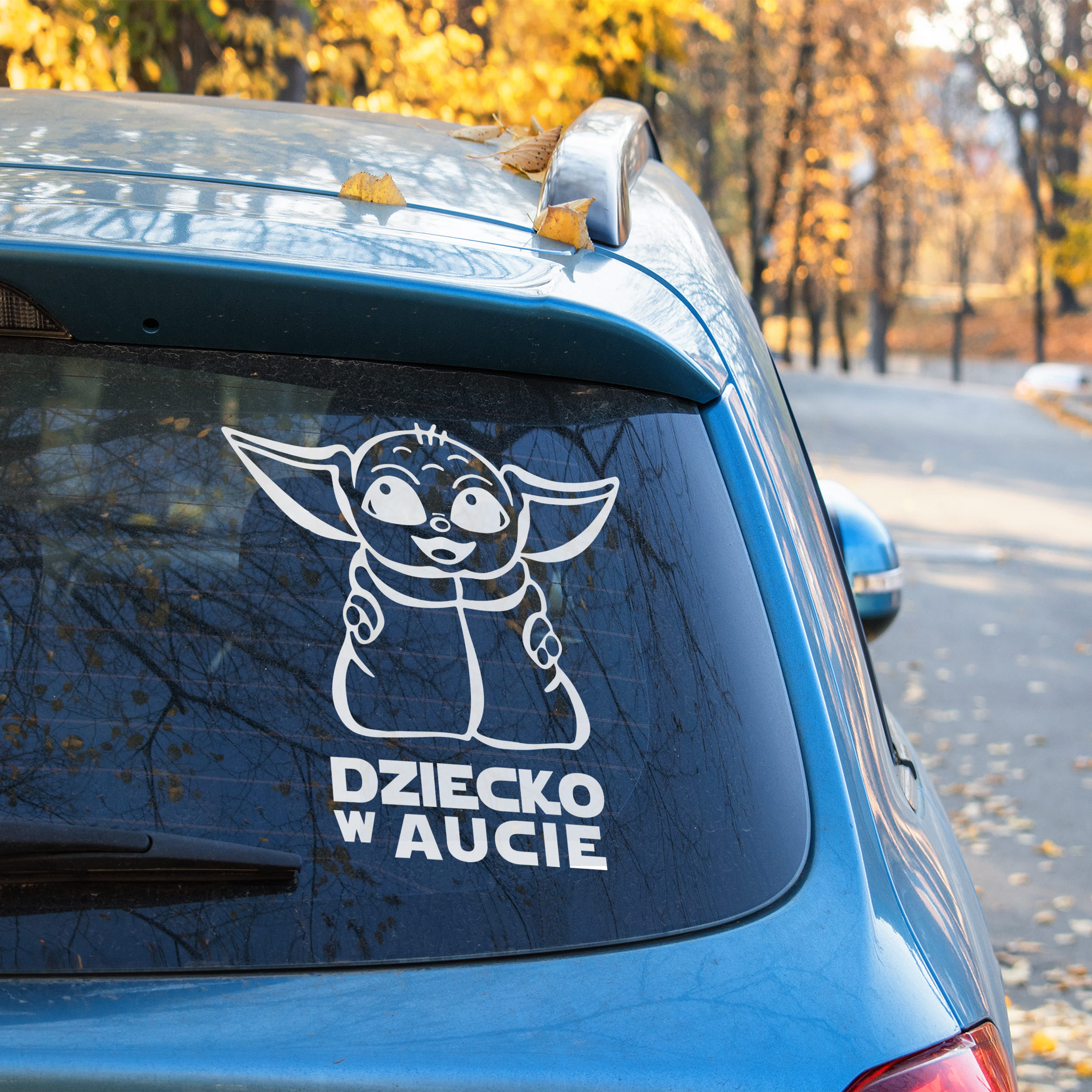 Naklejka dziecko w aucie, Baby Yoda