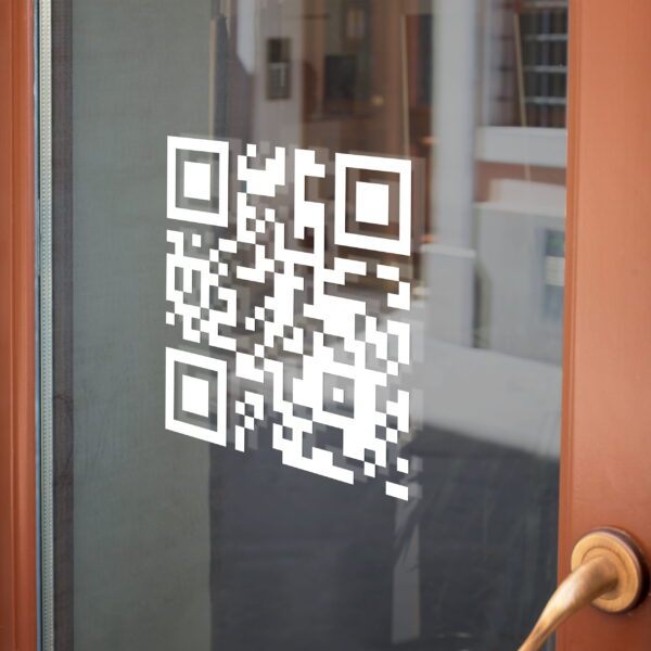 Naklejka z kodem QR